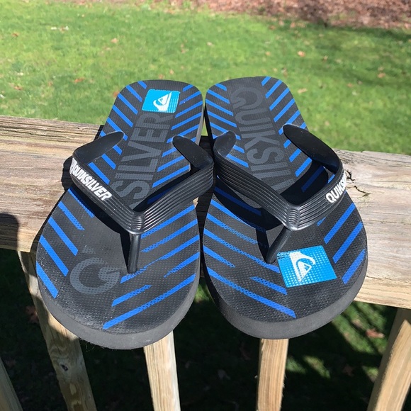 Quiksilver FlipFlops ~ Men - Picture 2 of 5